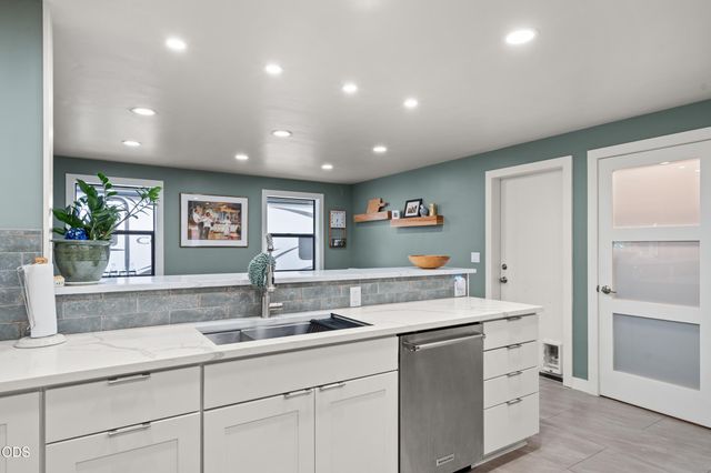 854 Delsie Drive, Grants Pass, OR 97527
