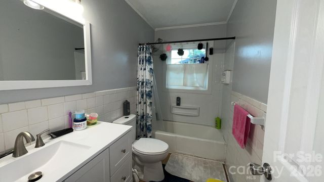 1429 Edgewood Road, Bessemer City, NC 28016