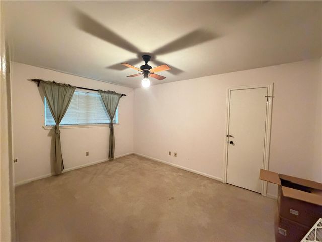 7715 Kendalia Drive, Houston, TX 77036