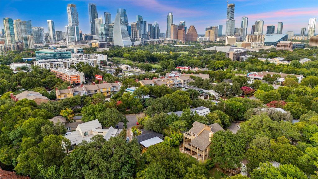 602 Jessie ST, Austin, TX 78704