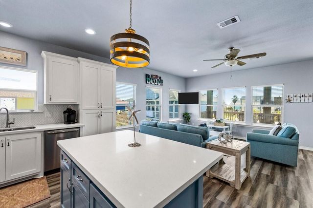 3264 Hidden Gold, Port Bolivar, TX 77650