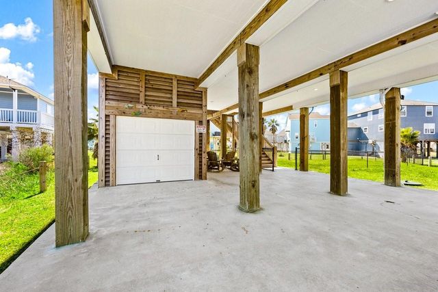 3264 Hidden Gold, Port Bolivar, TX 77650