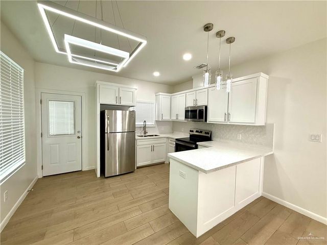 5701 Ozark Avenue 3, Mcallen, TX 78504