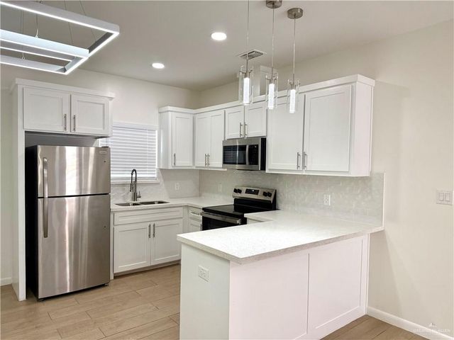 5701 Ozark Avenue 3, Mcallen, TX 78504