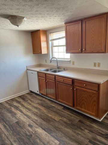 821 Ridgewood Drive 1-2, Berea, KY 40403