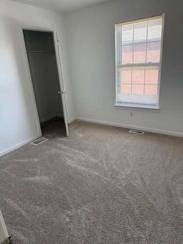 821 Ridgewood Drive 1-2, Berea, KY 40403