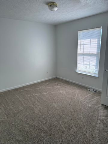 821 Ridgewood Drive 1-2, Berea, KY 40403