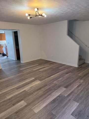 821 Ridgewood Drive 1-2, Berea, KY 40403