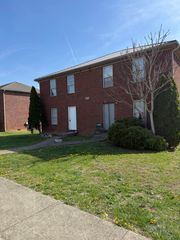 821 Ridgewood Drive 1-2, Berea, KY 40403