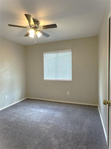 610 Riverway LN, Leander, TX 78641