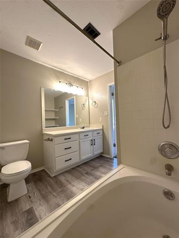 610 Riverway LN, Leander, TX 78641