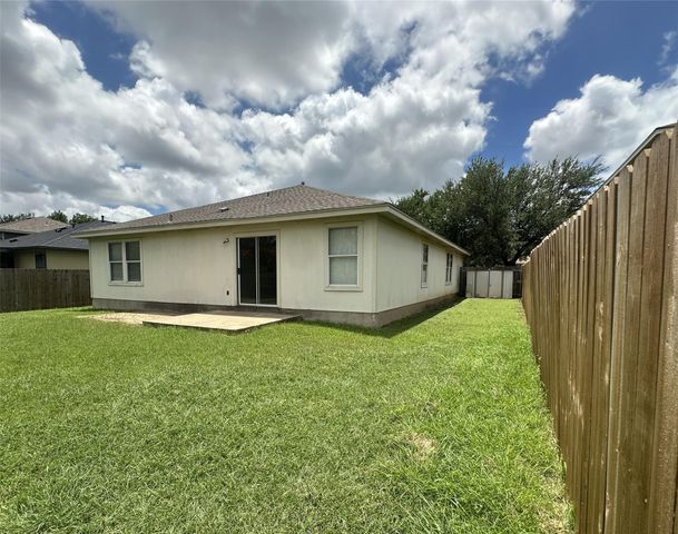 610 Riverway LN, Leander, TX 78641