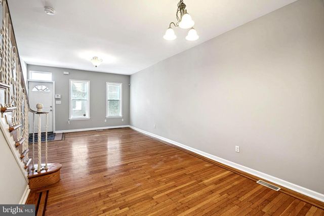 2007 S DORRANCE ST, Philadelphia, PA 19145