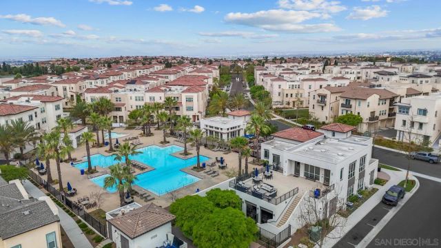 5223 Surfwalk 111, San Diego, CA 92154