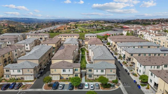 5223 Surfwalk 111, San Diego, CA 92154