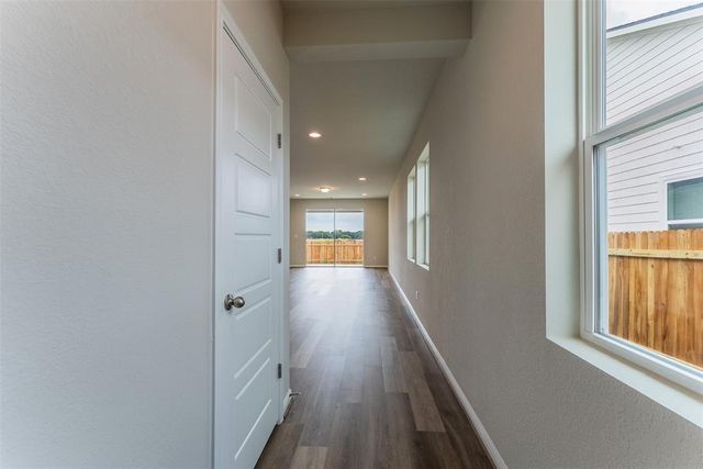 201 Watercourse WAY, Bastrop, TX 78602