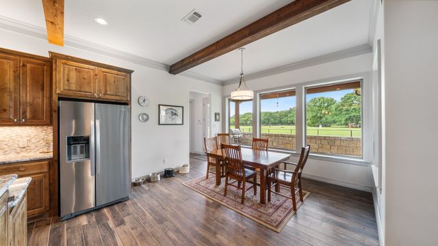 3317 Vz County Road 1804, Grand Saline, TX 75140