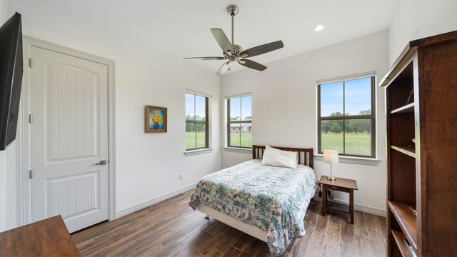 3317 Vz County Road 1804, Grand Saline, TX 75140