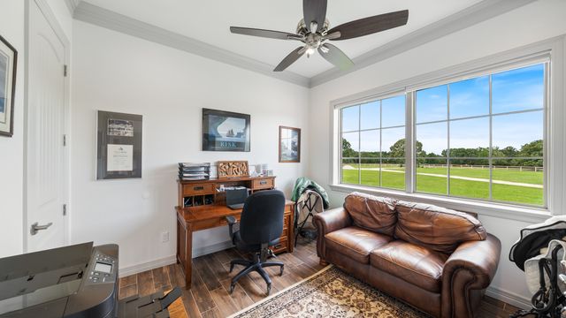 3317 Vz County Road 1804, Grand Saline, TX 75140
