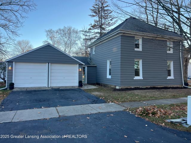 410 W Baldwin Street, St. Johns, MI 48879