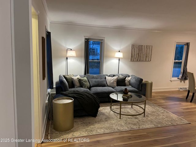 410 W Baldwin Street, St. Johns, MI 48879