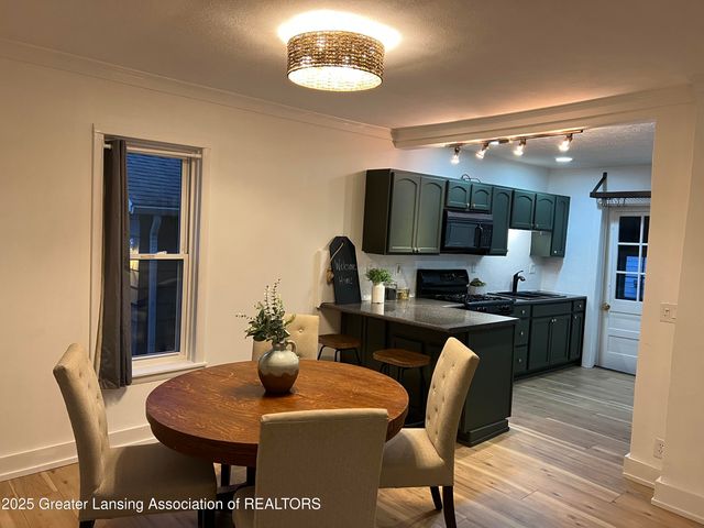 410 W Baldwin Street, St. Johns, MI 48879