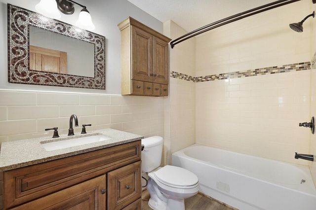 18080 W Sycamore Drive, Loxahatchee, FL 33470