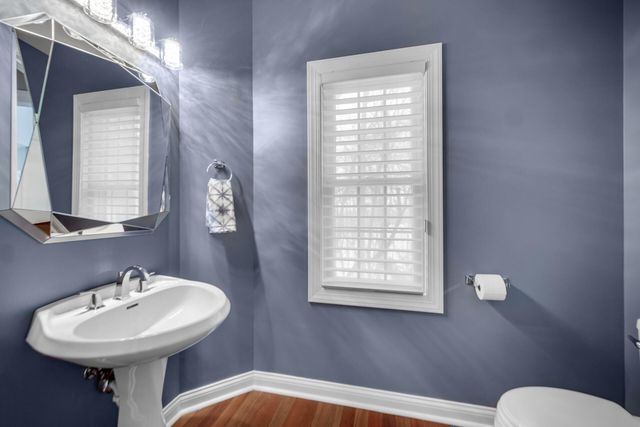 272 Bruntsfield Court, Valparaiso, IN 46385