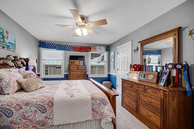 272 Bruntsfield Court, Valparaiso, IN 46385