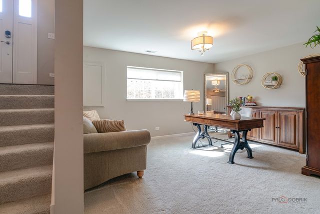 543 Cimmaron Circle, Crystal Lake, IL 60012