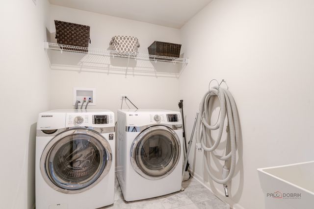 543 Cimmaron Circle, Crystal Lake, IL 60012