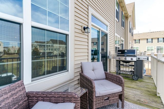 543 Cimmaron Circle, Crystal Lake, IL 60012