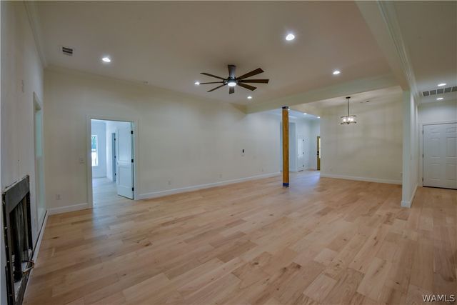 13550 Vineyard, Northport, AL 35475