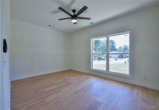 13550 Vineyard, Northport, AL 35475