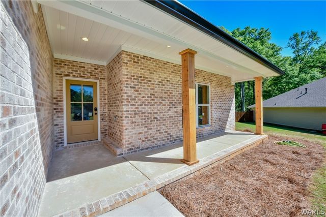 13550 Vineyard, Northport, AL 35475