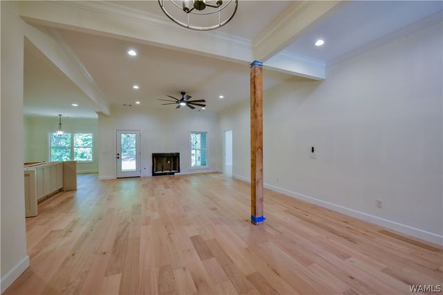 13550 Vineyard, Northport, AL 35475