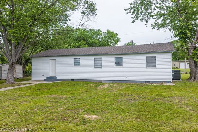 1311 Shibley Road, Van Buren, AR 72956
