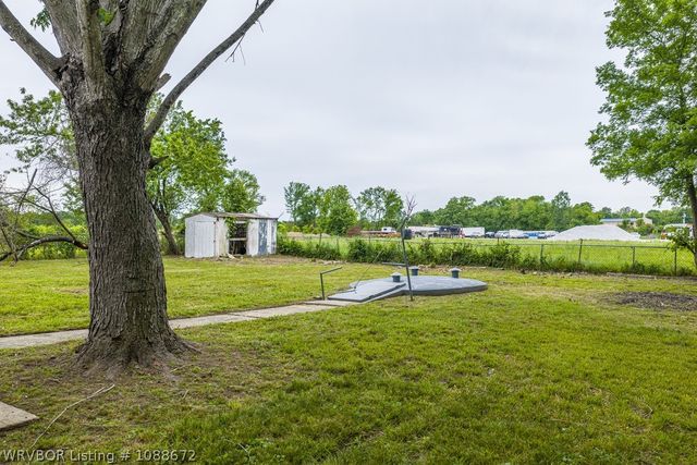 1311 Shibley Road, Van Buren, AR 72956