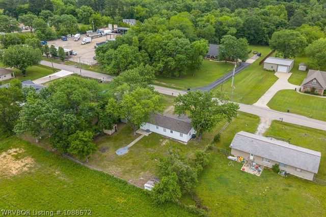 1311 Shibley Road, Van Buren, AR 72956