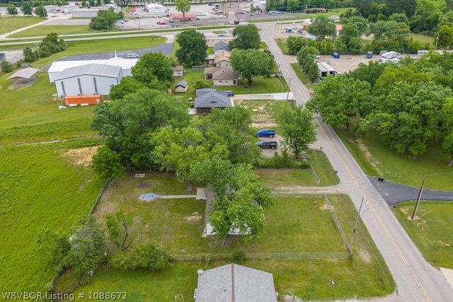 1311 Shibley Road, Van Buren, AR 72956