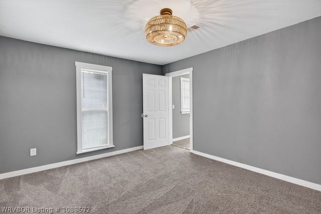 1311 Shibley Road, Van Buren, AR 72956