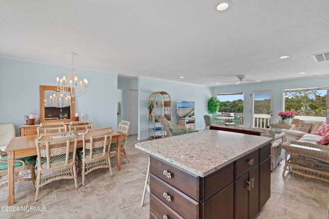 272 Brunswick Avenue W, Supply, NC 28462