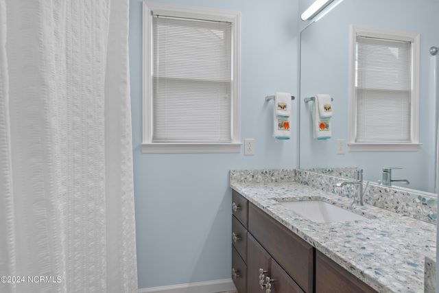 272 Brunswick Avenue W, Supply, NC 28462