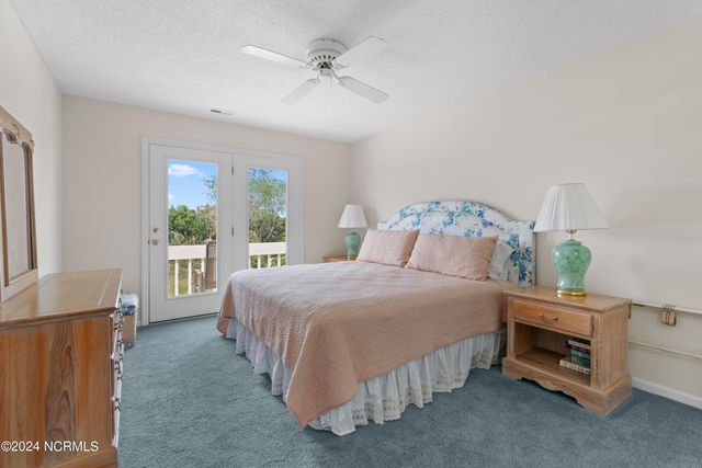 272 Brunswick Avenue W, Supply, NC 28462