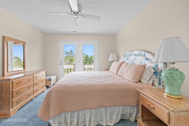 272 Brunswick Avenue W, Supply, NC 28462
