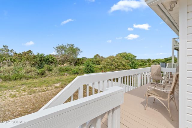 272 Brunswick Avenue W, Supply, NC 28462