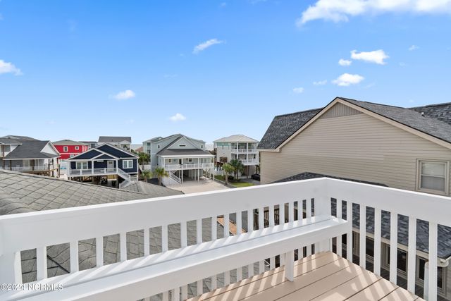 272 Brunswick Avenue W, Supply, NC 28462