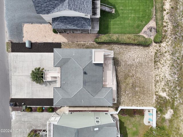 272 Brunswick Avenue W, Supply, NC 28462