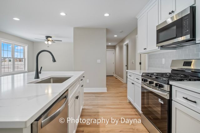 906 Lange Avenue, Beecher, IL 60401