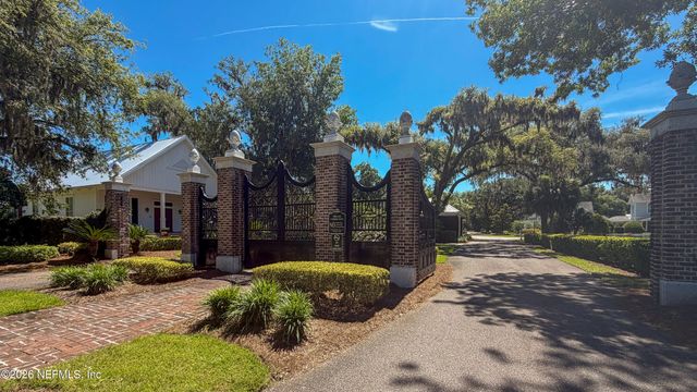28759 GRANDVIEW Manor, Yulee, FL 32097